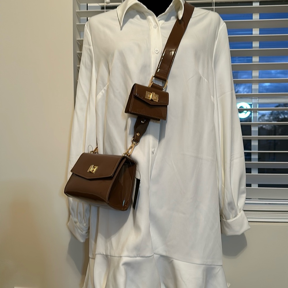 Brown Cross Body purse from Forever 21 👜                     Brand New👝👜👝